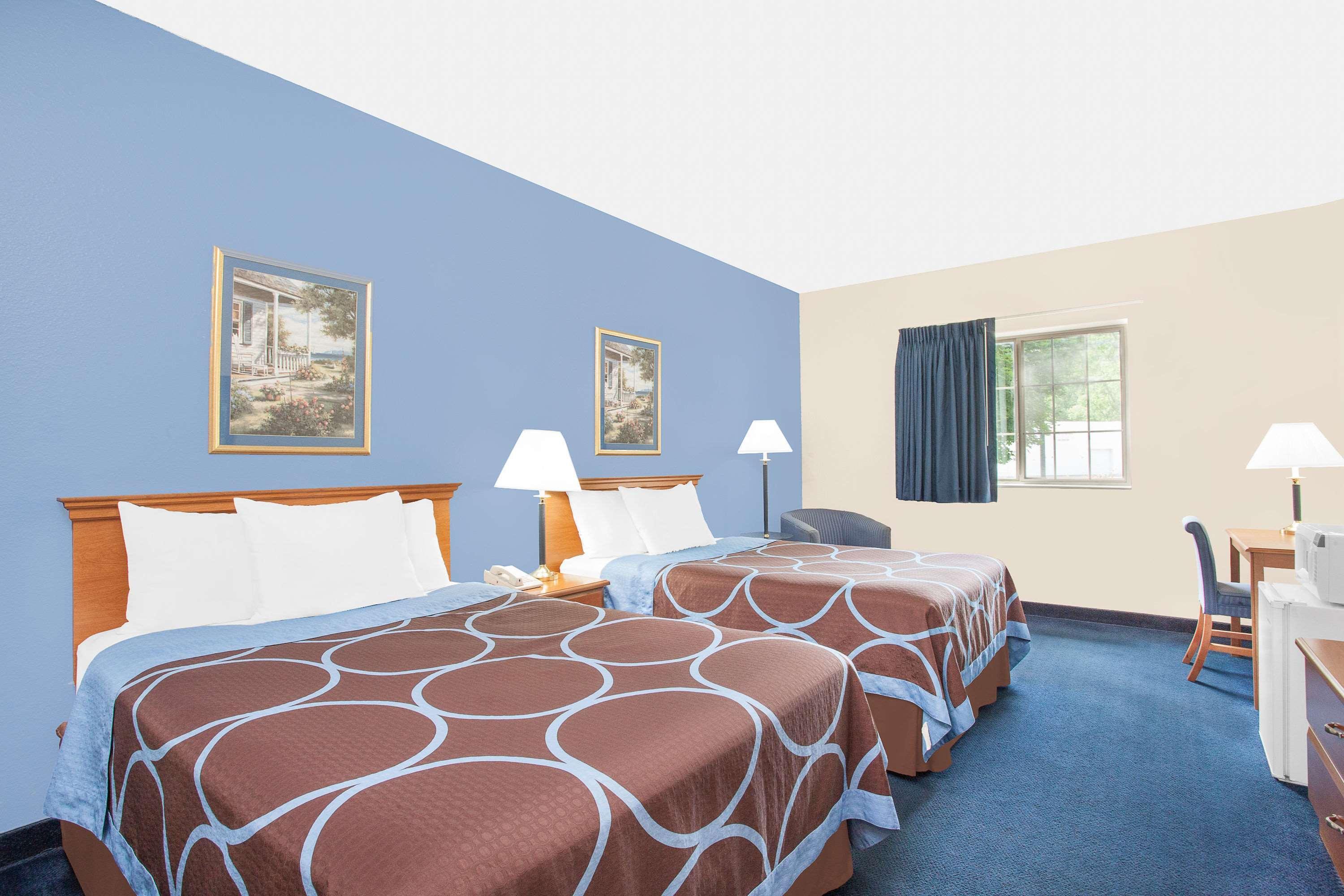 Super 8 By Wyndham Cobleskill Ny Екстериор снимка